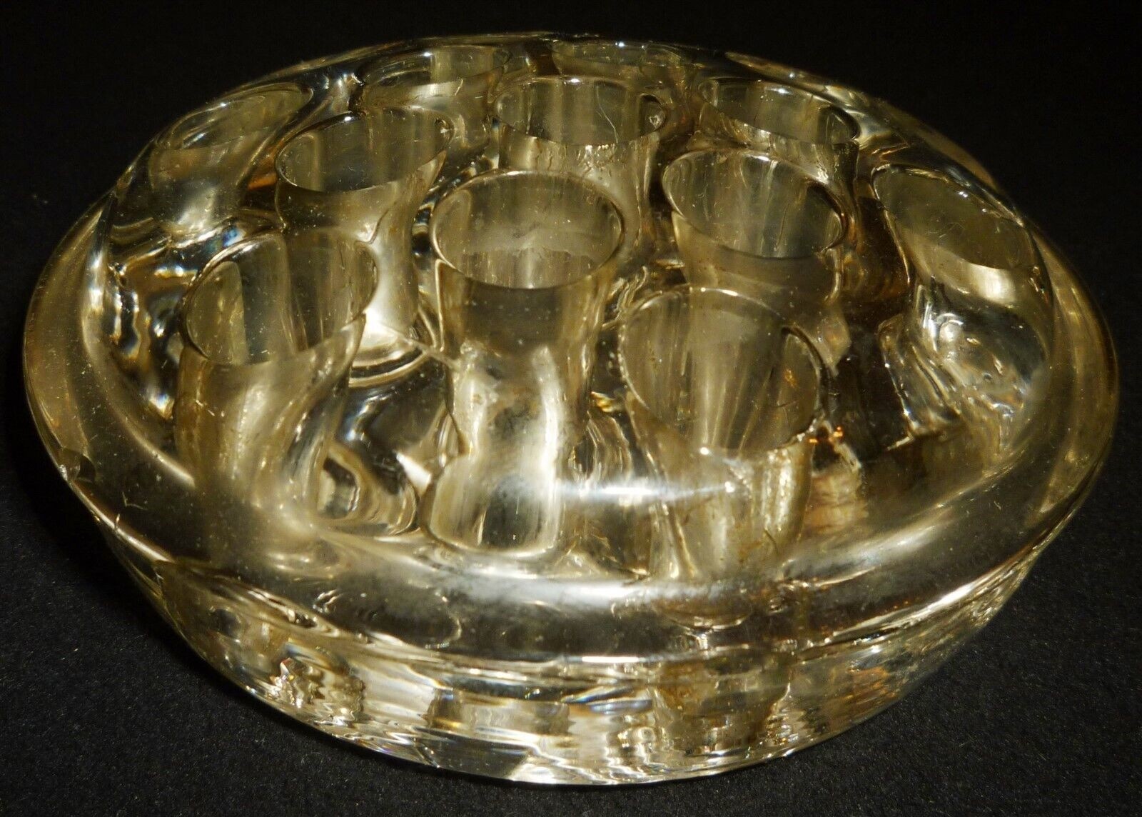 VINTAGE CLEAR GLASS HEAVY FLOWER FROG