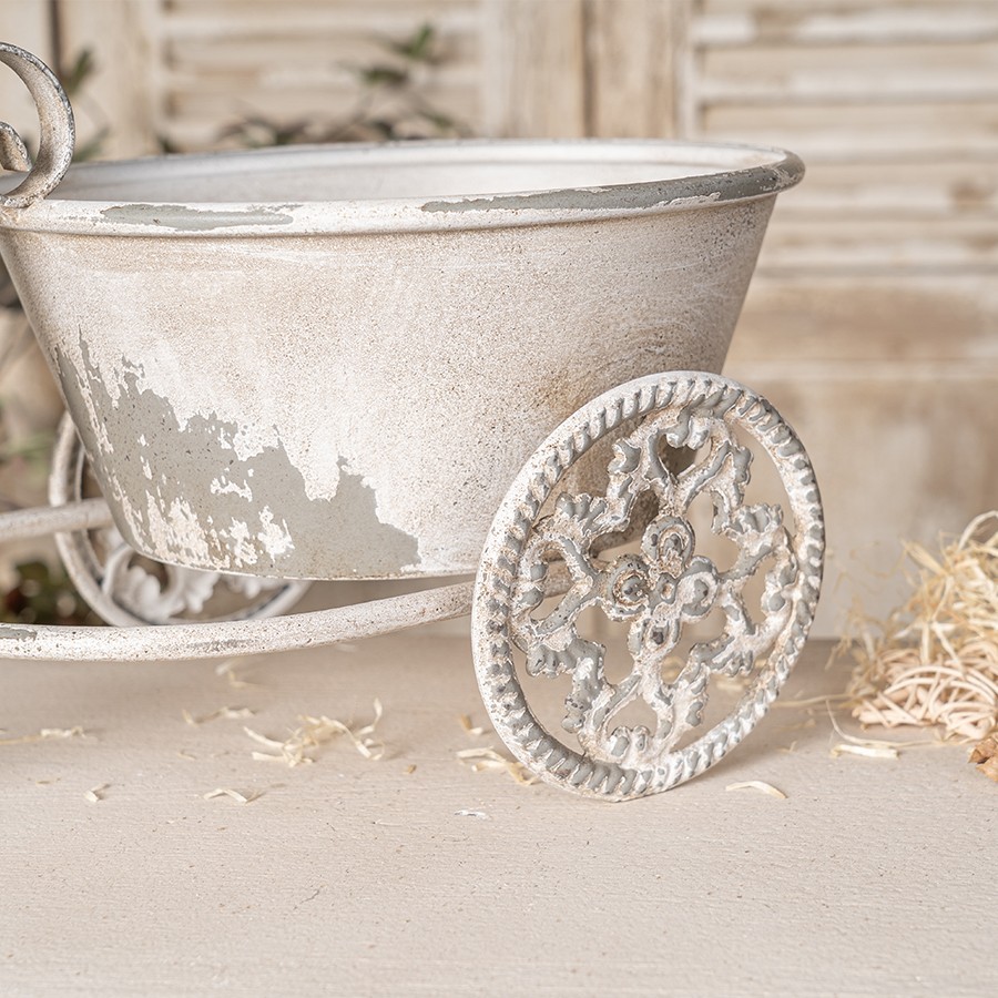 Rustic Bicycle Wall Planter, Metal Wire Hanging Basket, Vintage Flower Pot Decor