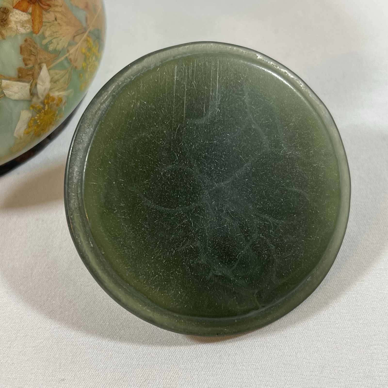 Vintage India Ink Pressed Flower Green Resin Fresh Fields Soap Dish & Container