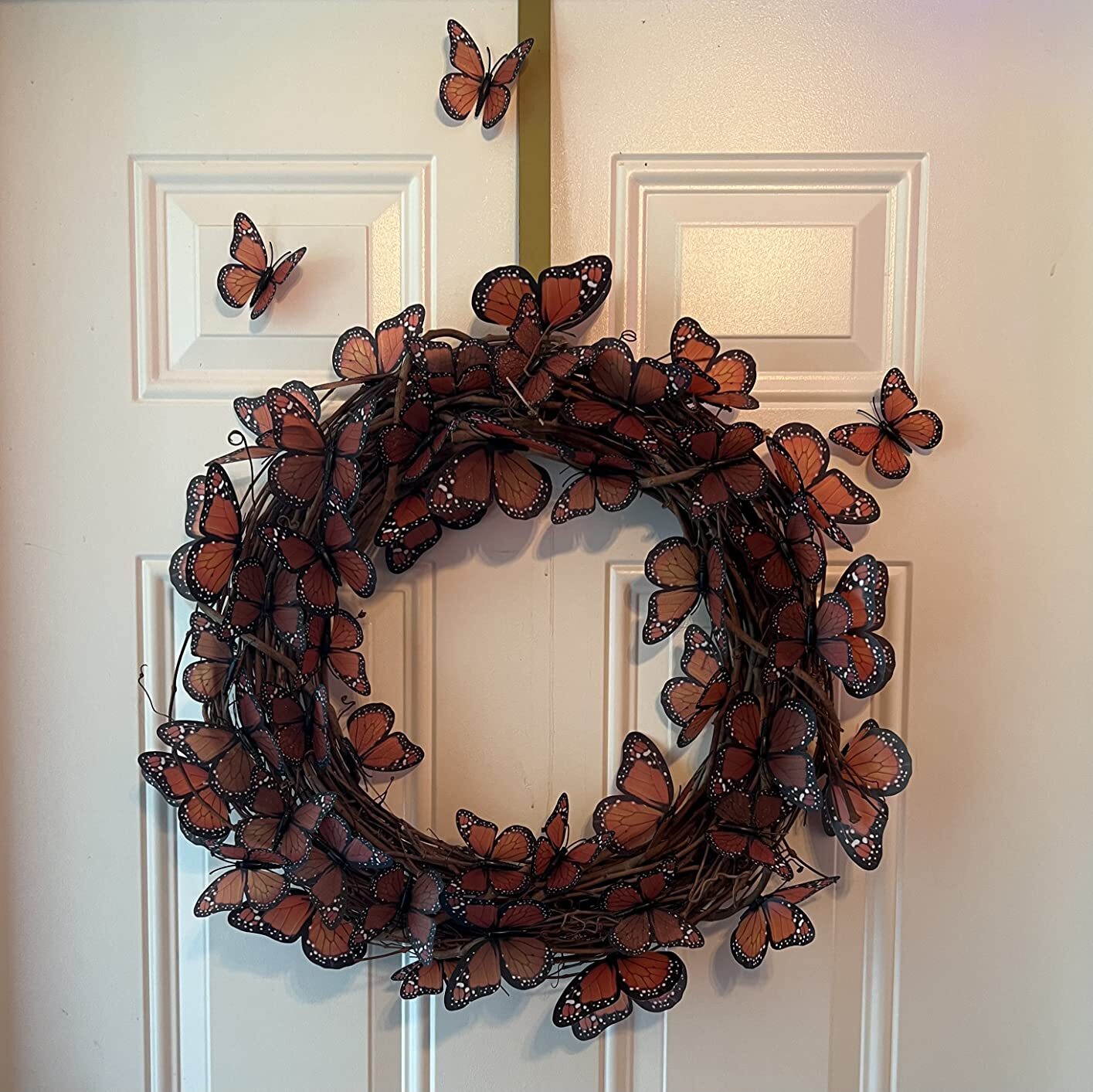 Chuangdi 48 Pack Monarch Butterfly Decoration 3Size Fake Artificial Craft Orange