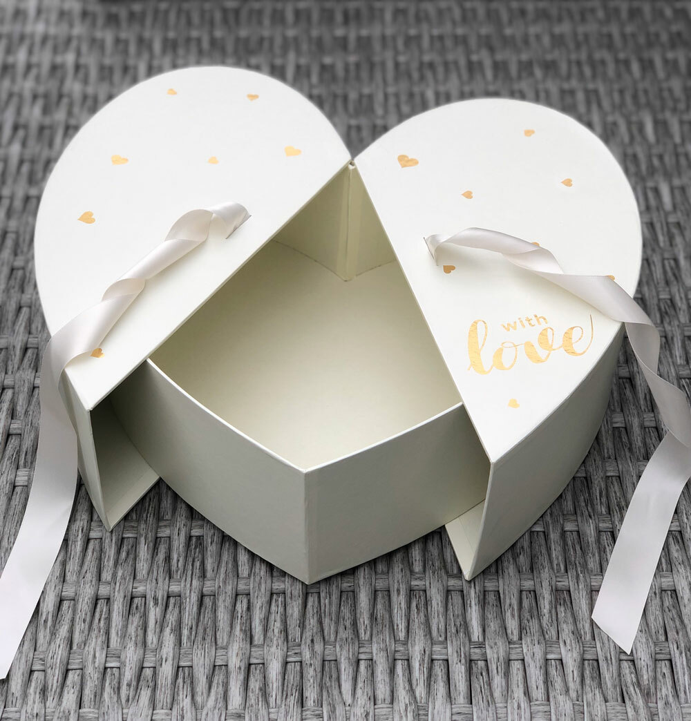 Premium Quality Heart Shape Flower Box, Floral Gift Box, for Luxury Arrangements