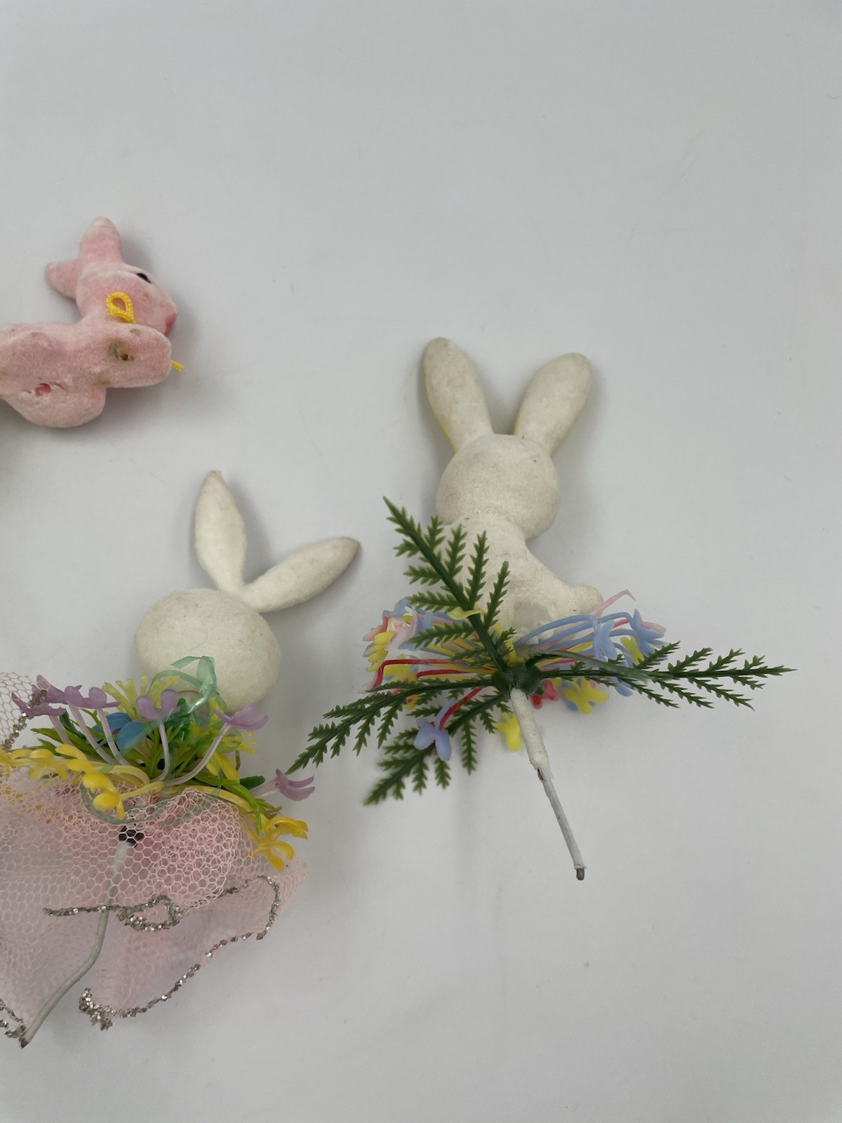 5 VTG Lot Flocked Easter Bunny Rabbit, Egg, Floral Pick Plastic Decoration A20