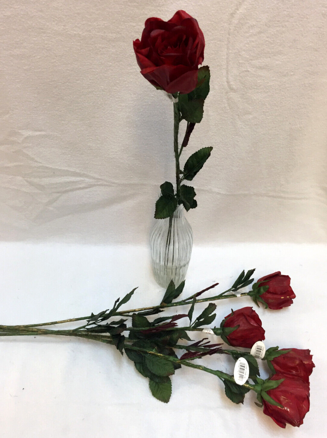 Red Roses Stems Long Stem 29″ Faux Artificial Indoor Decoration Lot of 5
