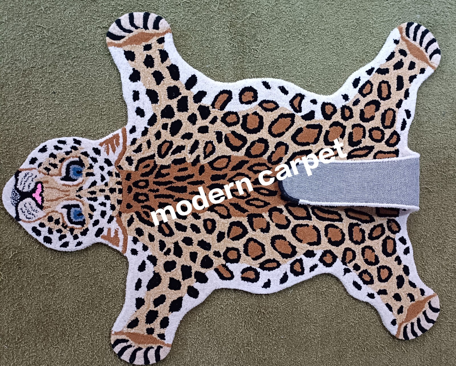 Leopard Rugs 3×5 Feet Handmade 100% Woolen Hand Tufted For Home Decoration