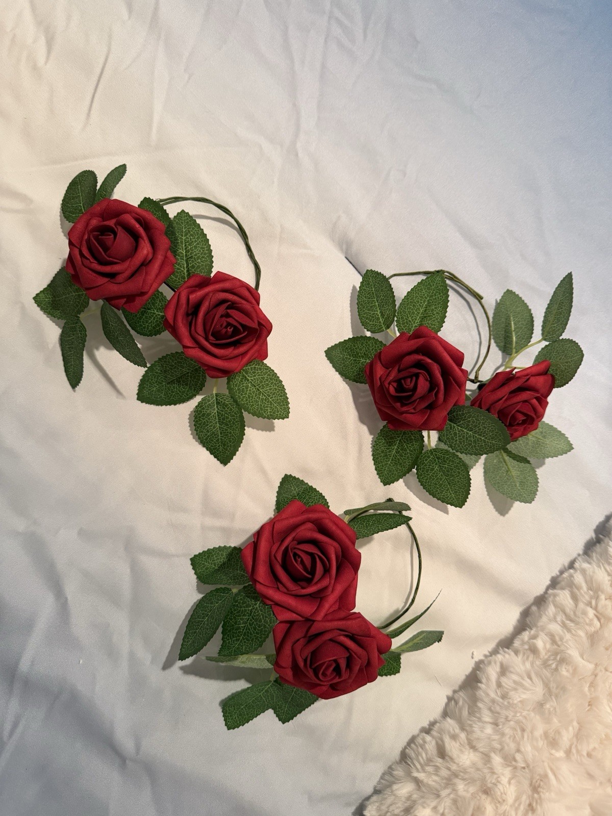 AmyHomie Artificial Real Looking Dark Red Roses For DYI/Wedding Used One Time