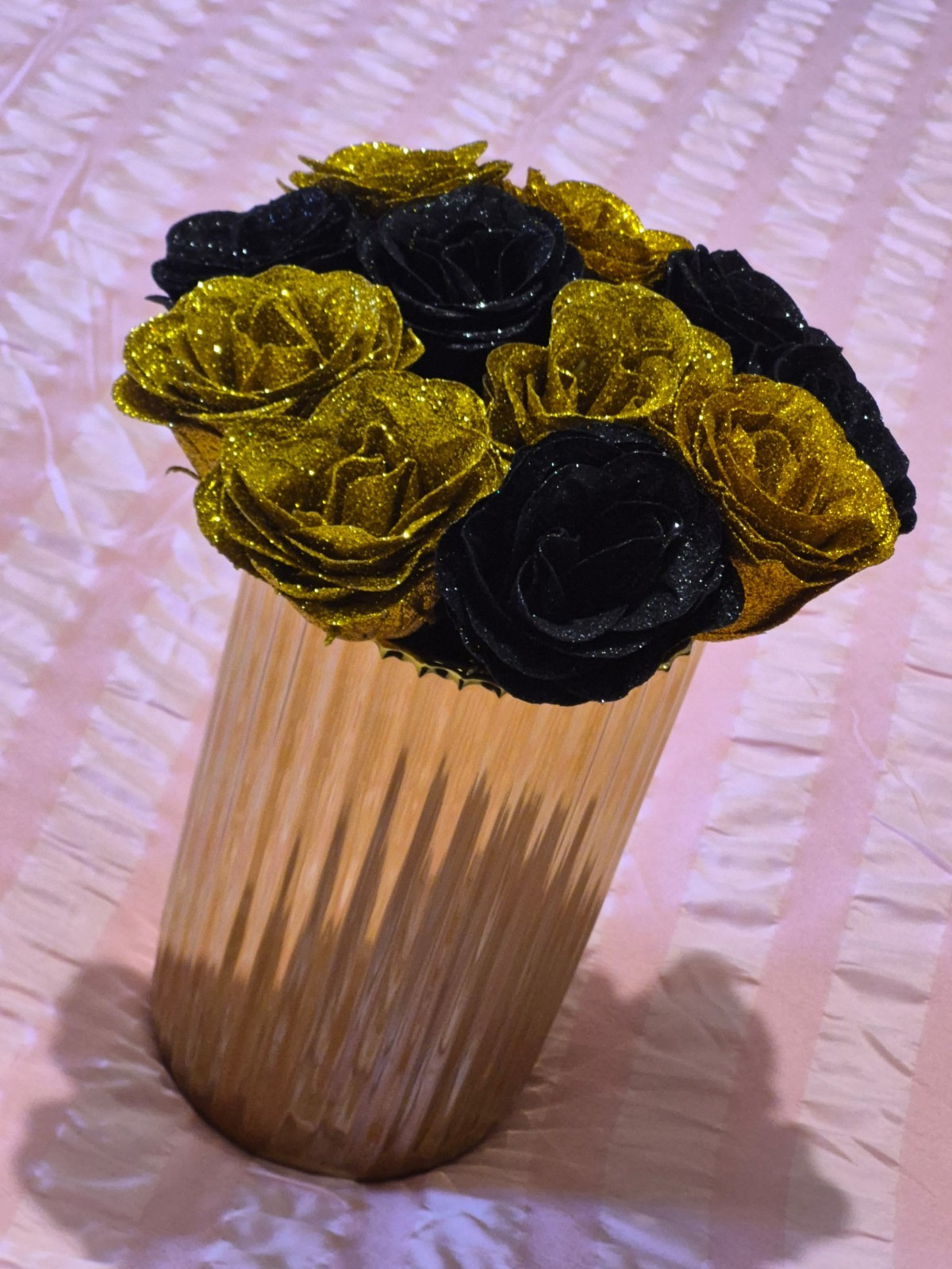 Glitterblooms Elegant Black & Gold Glittered Rose Vase