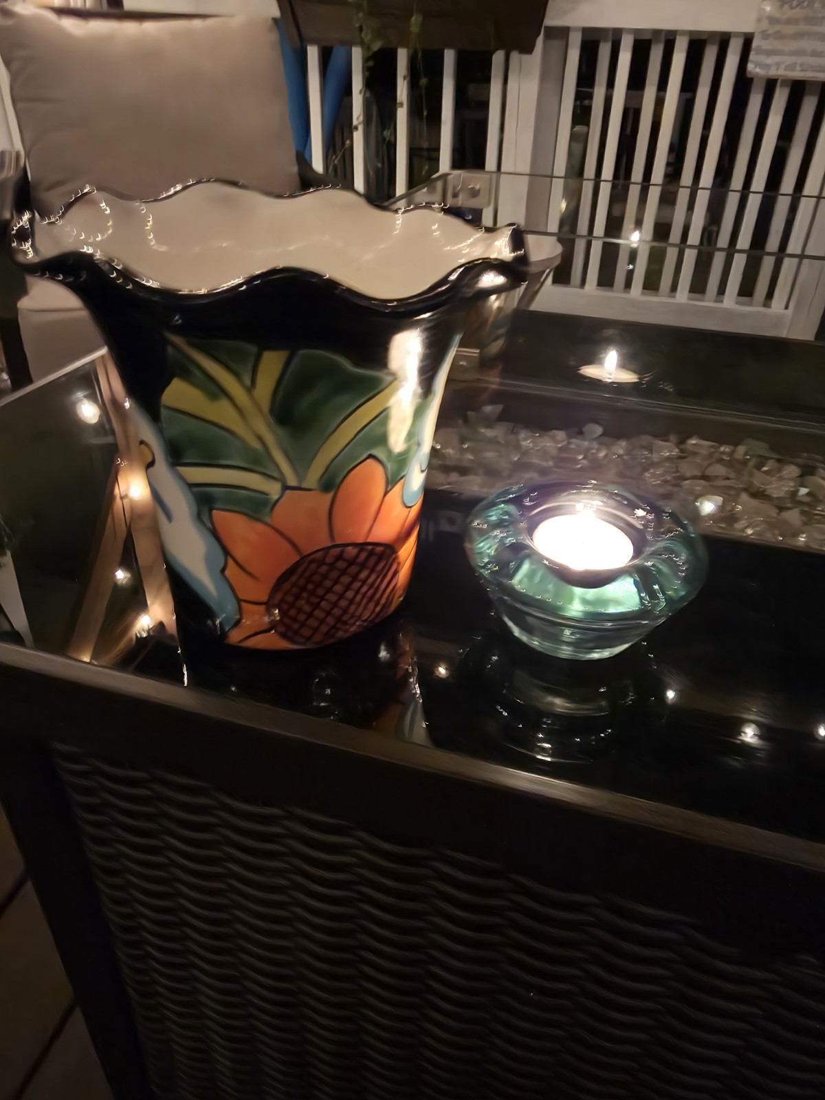 Talavera SunFlower and Lilies Planter Beautiful 6.5″ Wide x 6″ H Scalloped Edge
