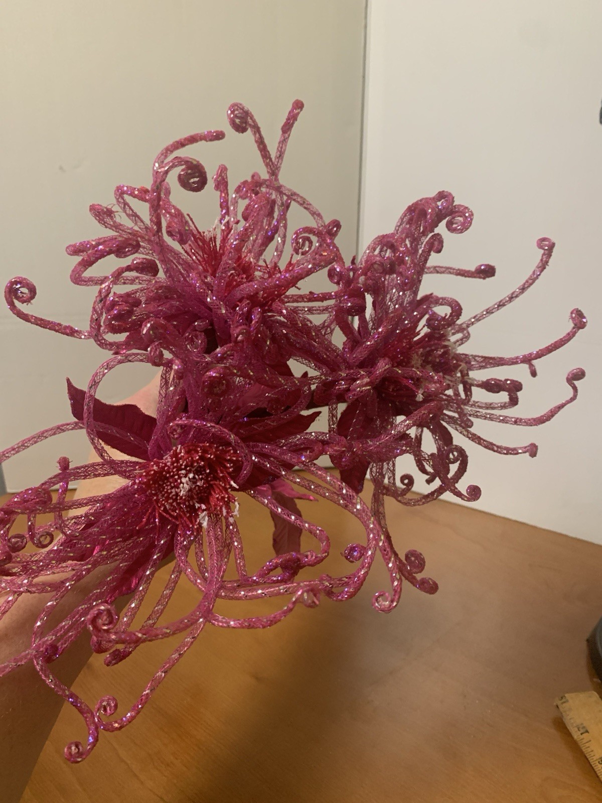 Lot Of 3 Glittery Hot Pink Floral Spider Flowers Pretty And Bendable 13”x6”