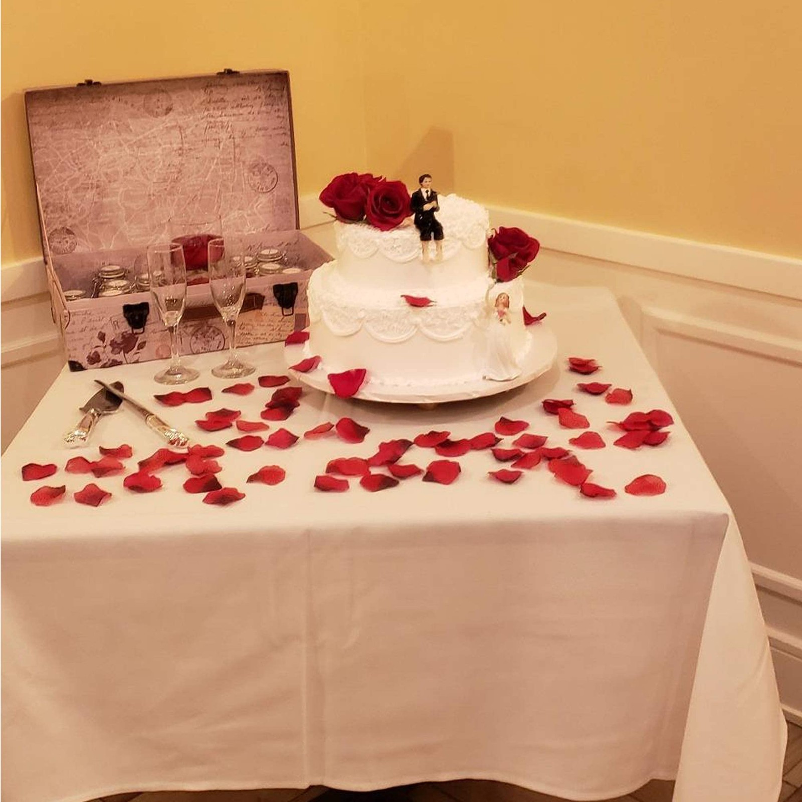 1000PCS Artificial Silk Rose Petals Dark Red Burgundy Wedding Party Decoration