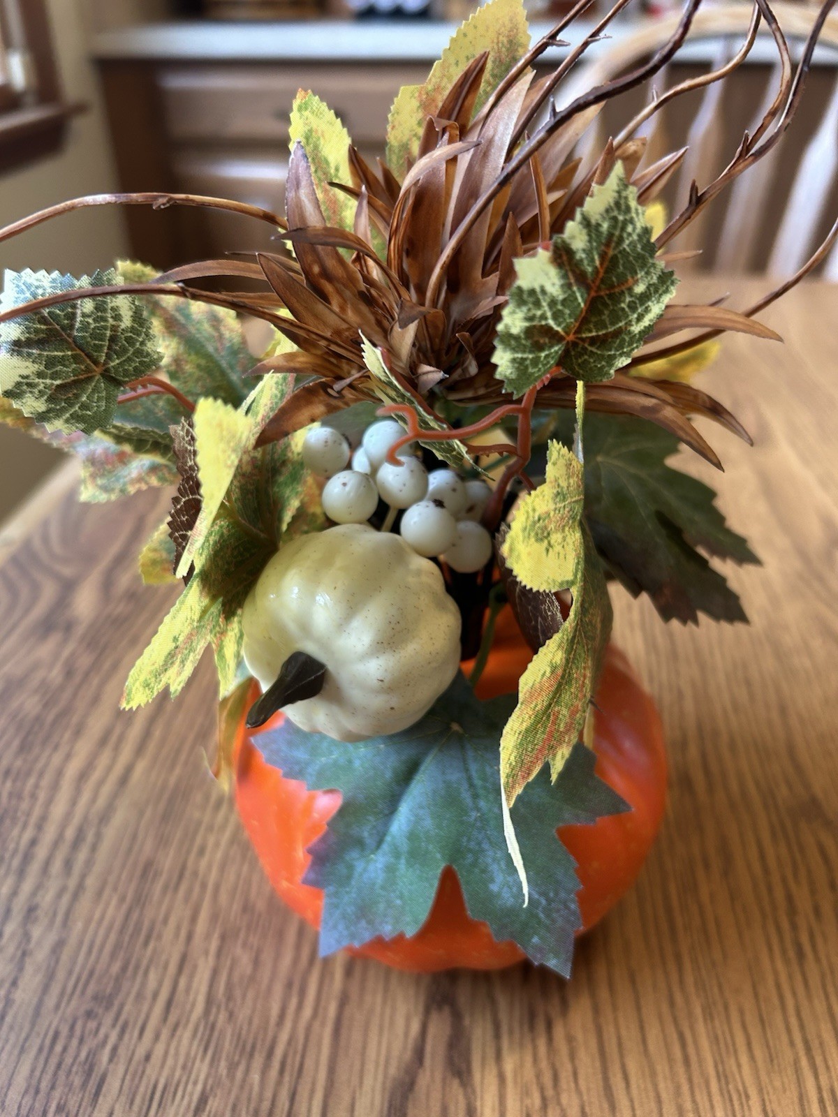 Artificial Harvest Pumpkin With Sunflower & Autumn Leaves Decorations