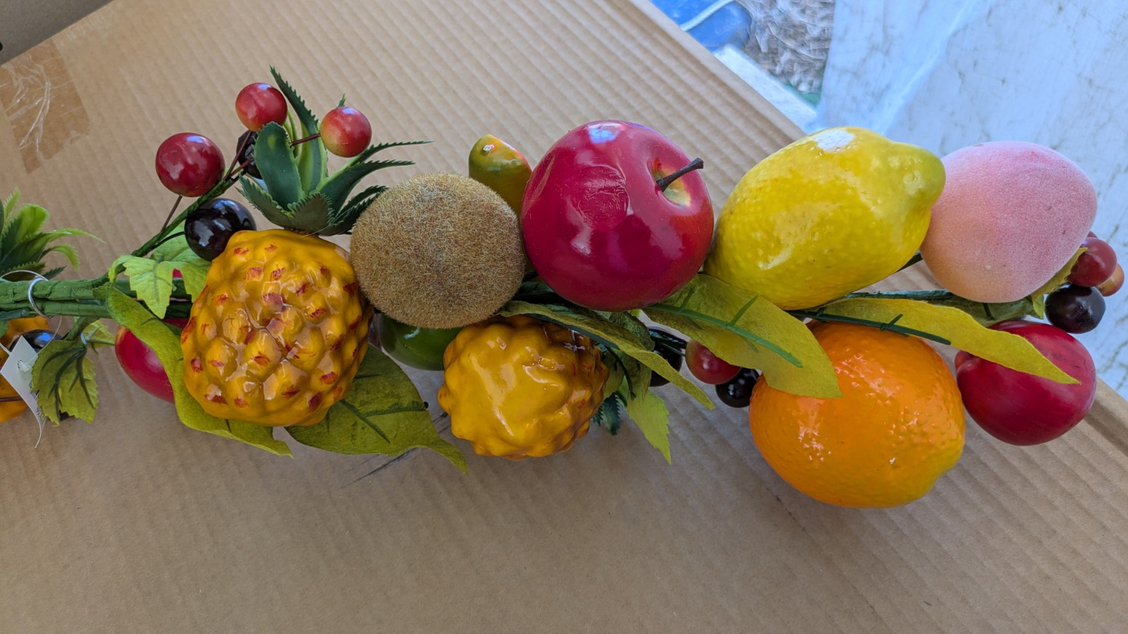 Tropical Mix Fruit Swag for Wall, Home/ Kitchen Decoration, 35″ Long F5Y56 New