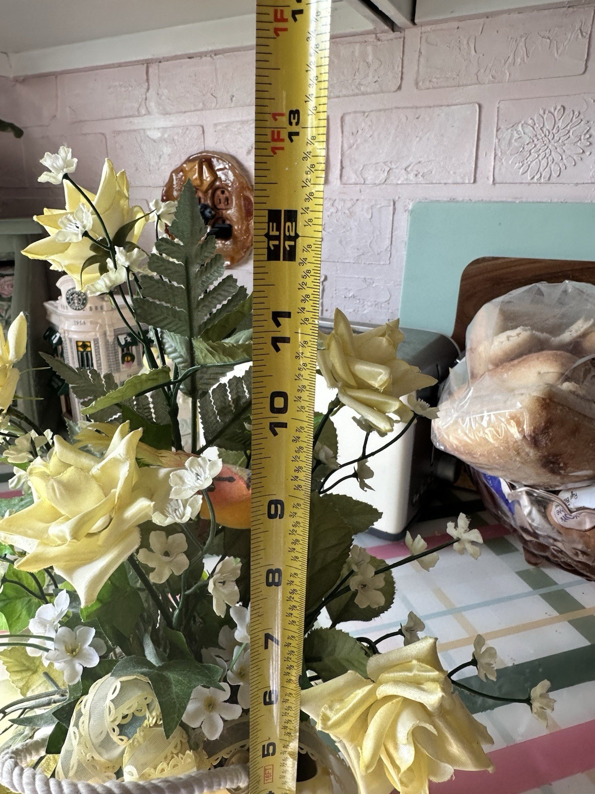 Vintage 1950s Original Yellow Silk Ribbon Rose Floral Arrangement Lefton Planter