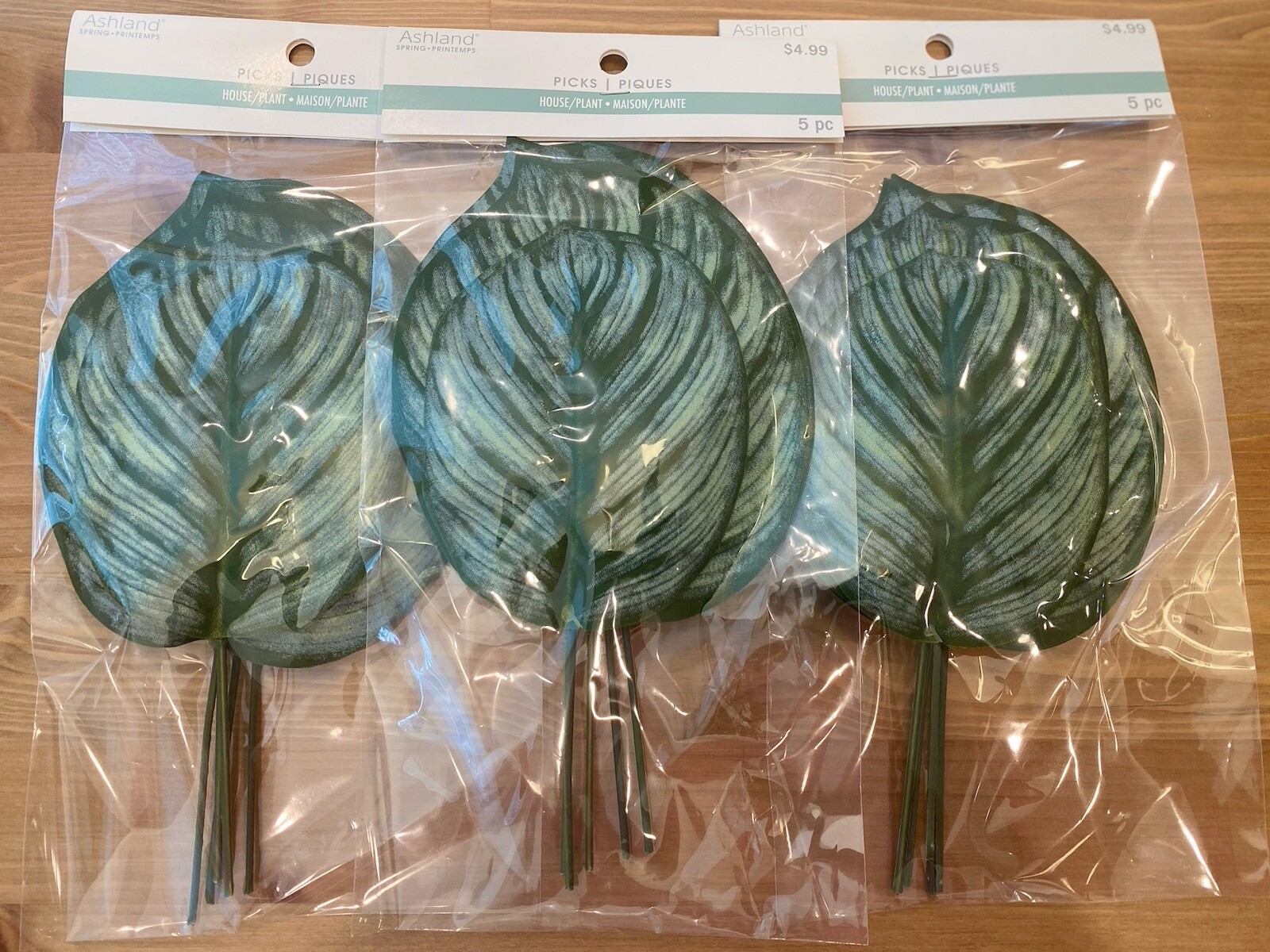New Ashland Artificial Assortment of Picks and Leaves Set of 15 Packages