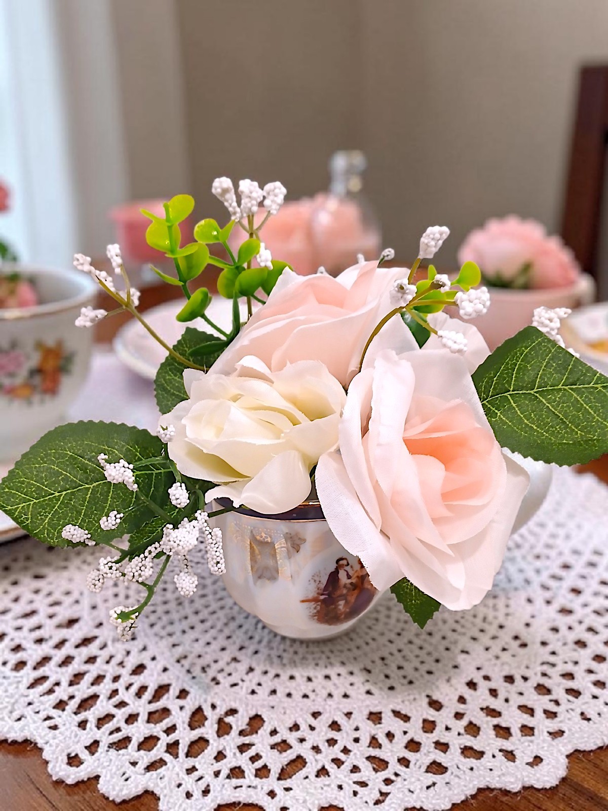 Silk Floral Arrangement Dainty Pink Roses Leaf Tea Party Cup POP-IN Love Romance