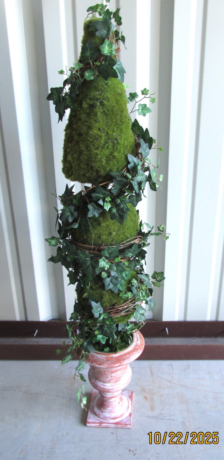 Topiary Spiral Ivy Tree Beautiful Pot 36 in tall