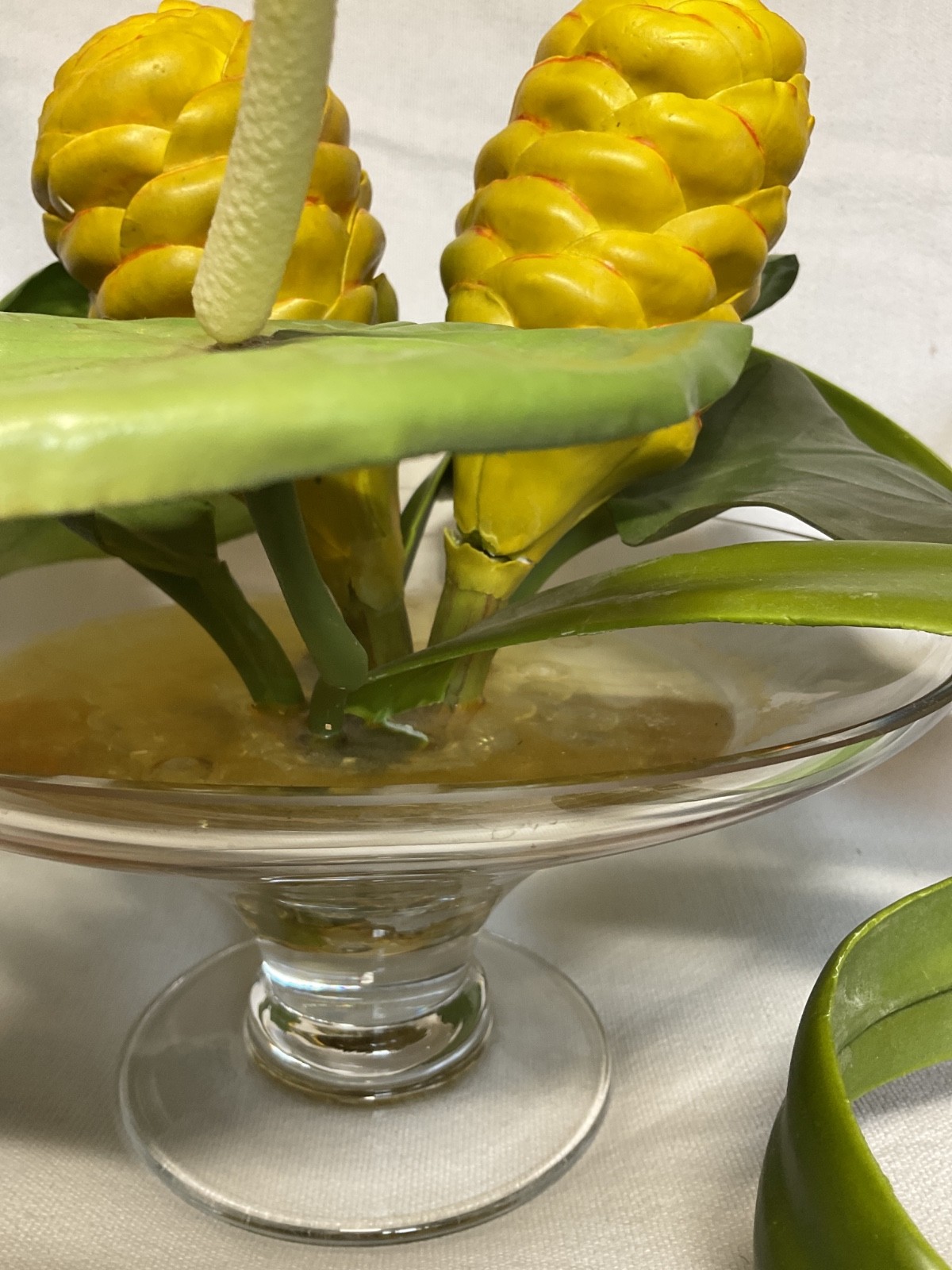 Artificial Tropical Flower Arrangement in Glass Vase With Faux Water YELLOW NWT