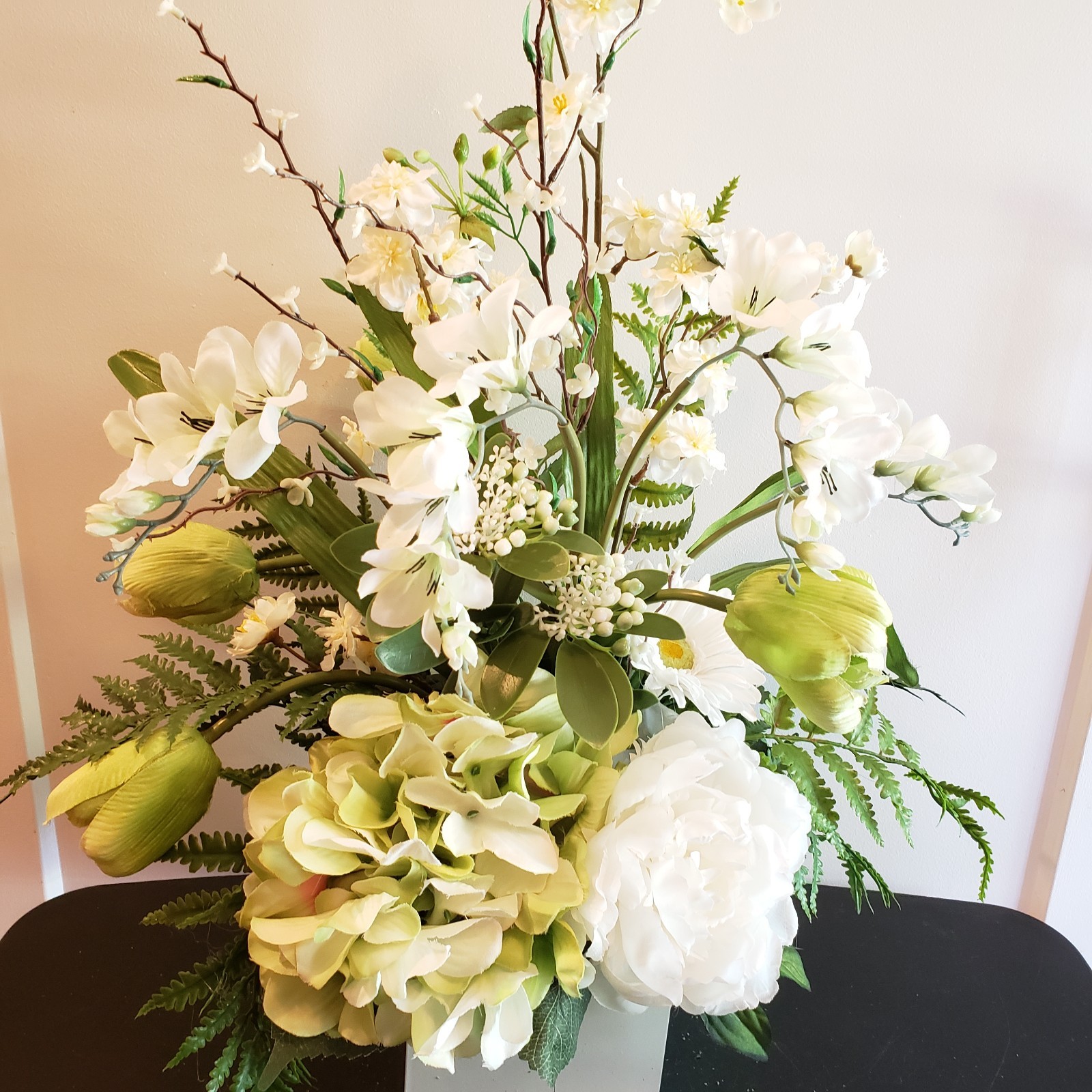 Green and White Floral Arrangement, Large Spring floral, Elegant Hydrangea