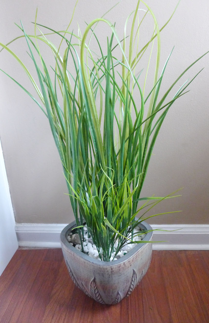 10 Long Grasses With Two Bushes Artificial Plastic Plants Home Garden Landscape