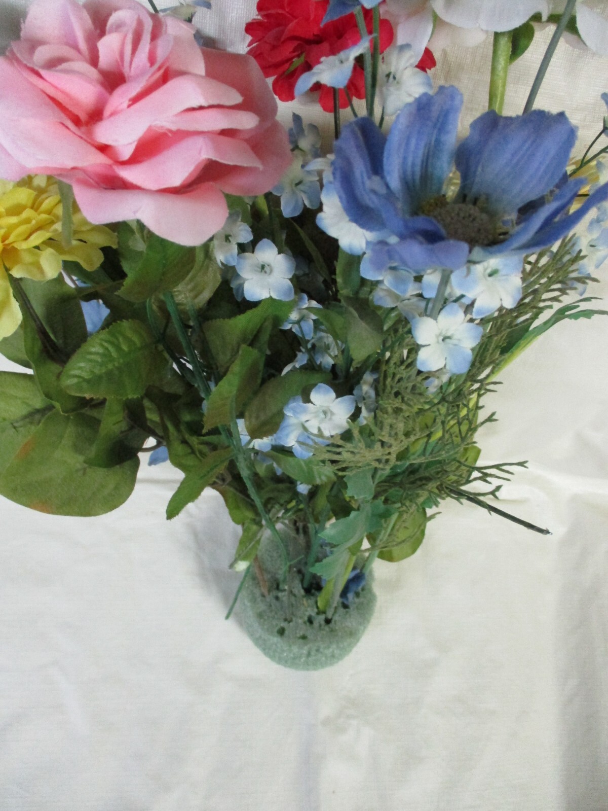 Vintage Mix Lot of Artificial Flowers – 5.5″ to 20″ in Length