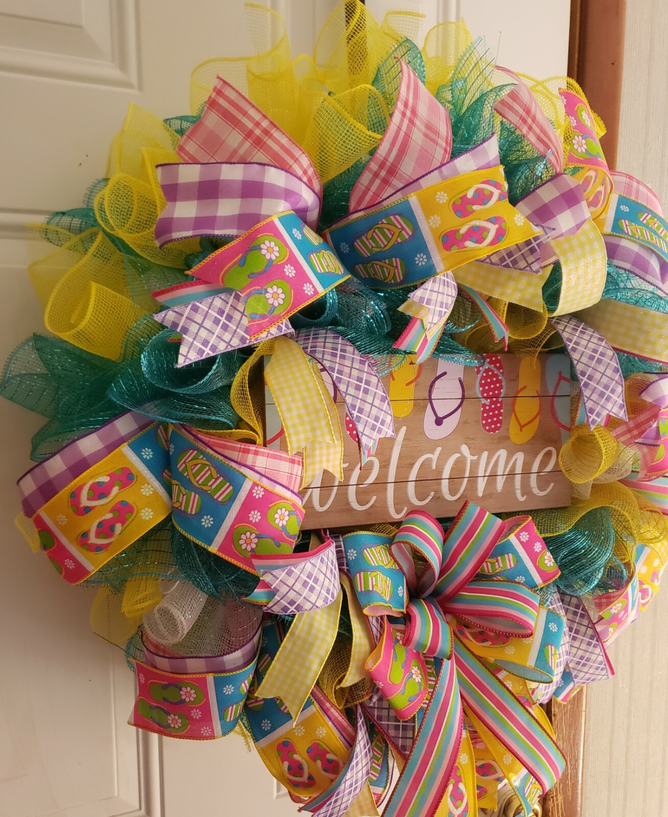 Custom Handmade summer Wreathe. Great addition for spring! 26×26×6