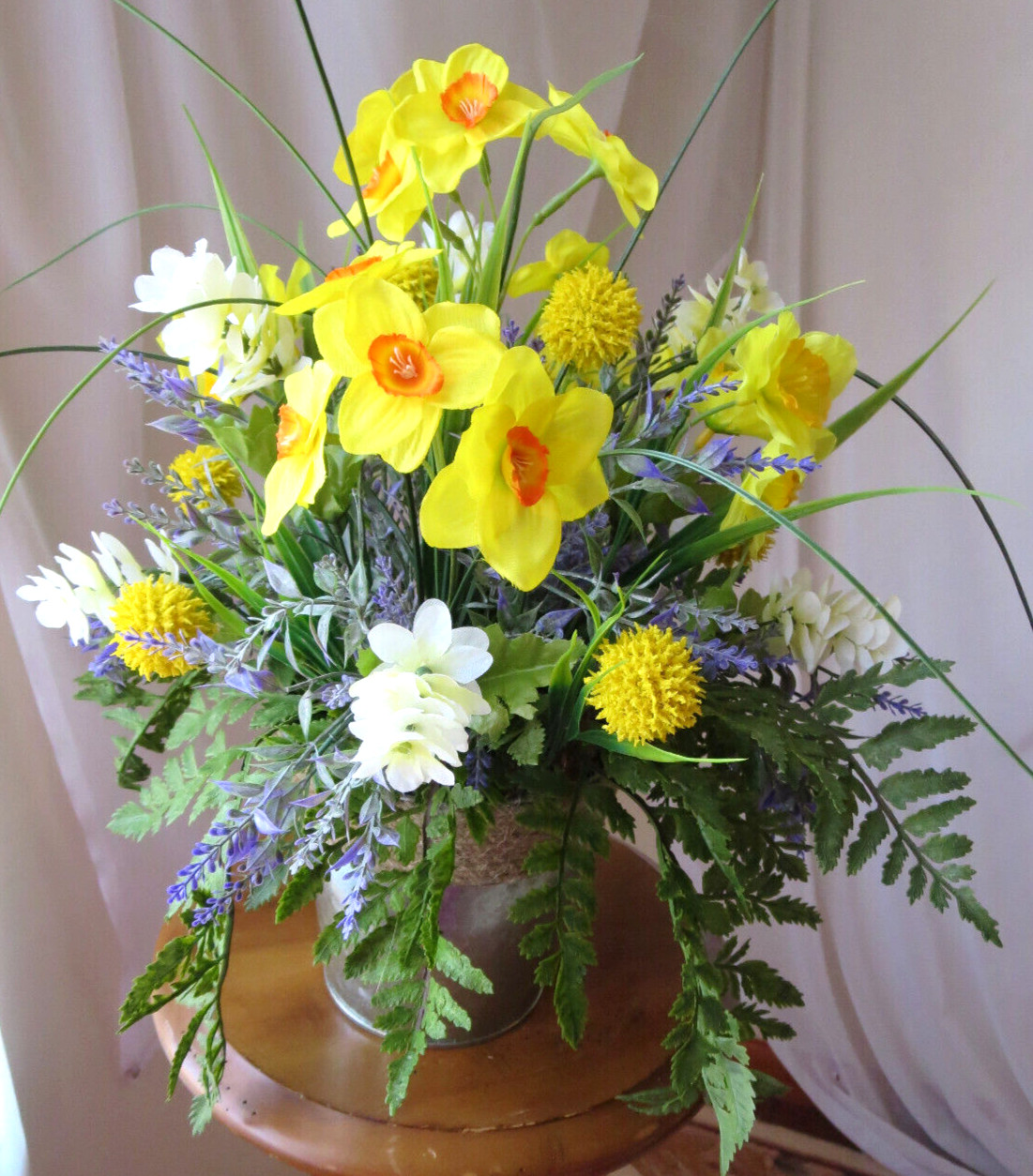 SPRING ARRANGEMENT ARTIFICIAL SILK/PLASTIC FLOWERS IN IRON CONTAINER 16″x12″ NEW