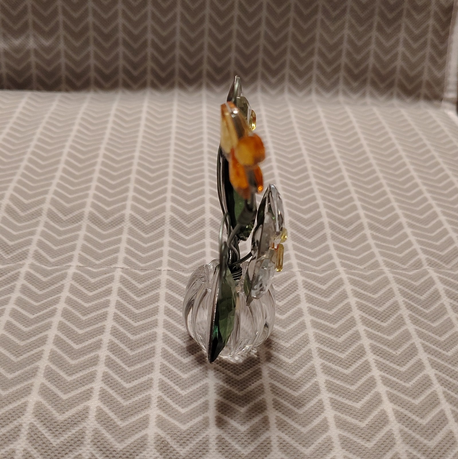 Ganz Crystal Expressions Lily Posy Pot.
