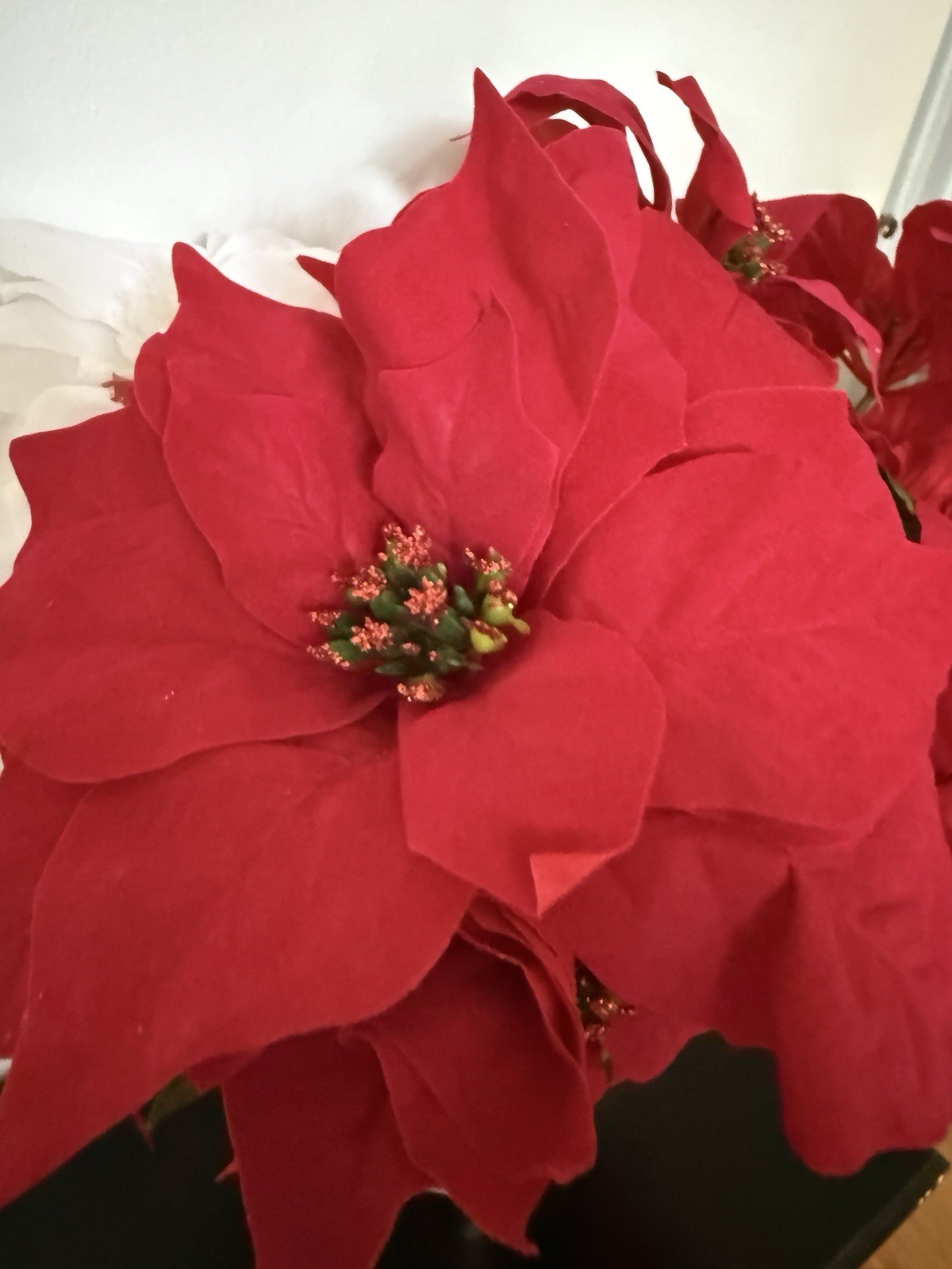 Poinsettia Flower Stems Artificial Cloth Flowers 5 Stems 4 Red 1 White 18” Tall