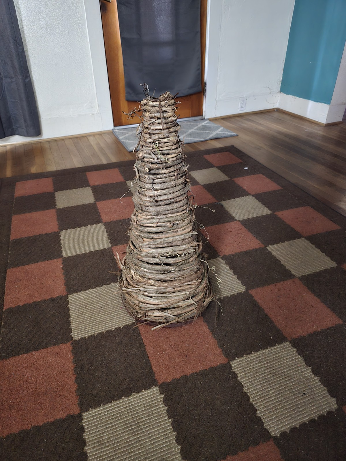 2ft Hand-wrapped Grapevine Tree