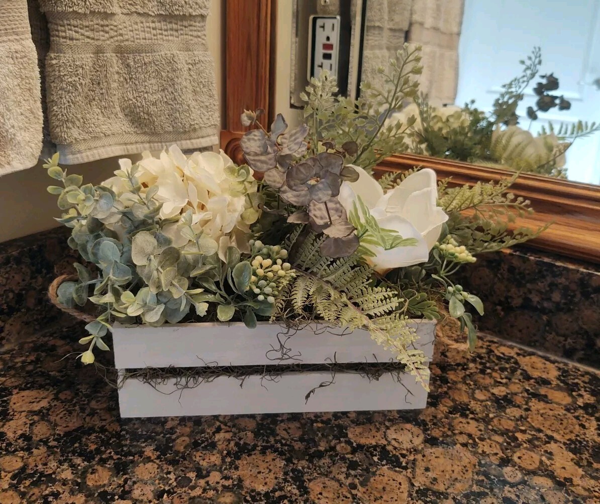 Floral Arrangement, Housewarming Gift, Flower Arrangement Wooden Box, Home Decor