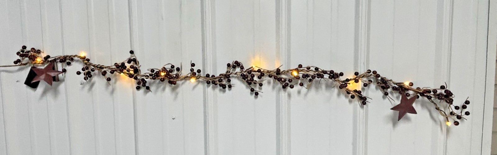 LED Lighted 5 Ft Burgundy Berry Garland with 2 Painted Stars