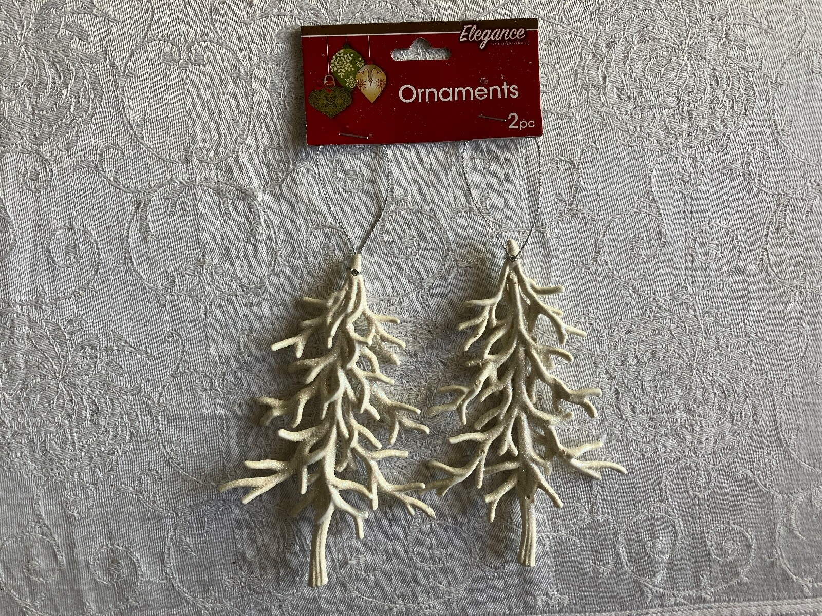 “ELEGANCE” SET OF 2 RESIN CHRISTMAS TREE ORNAMENTS FOR HOLIDAY DECOR.