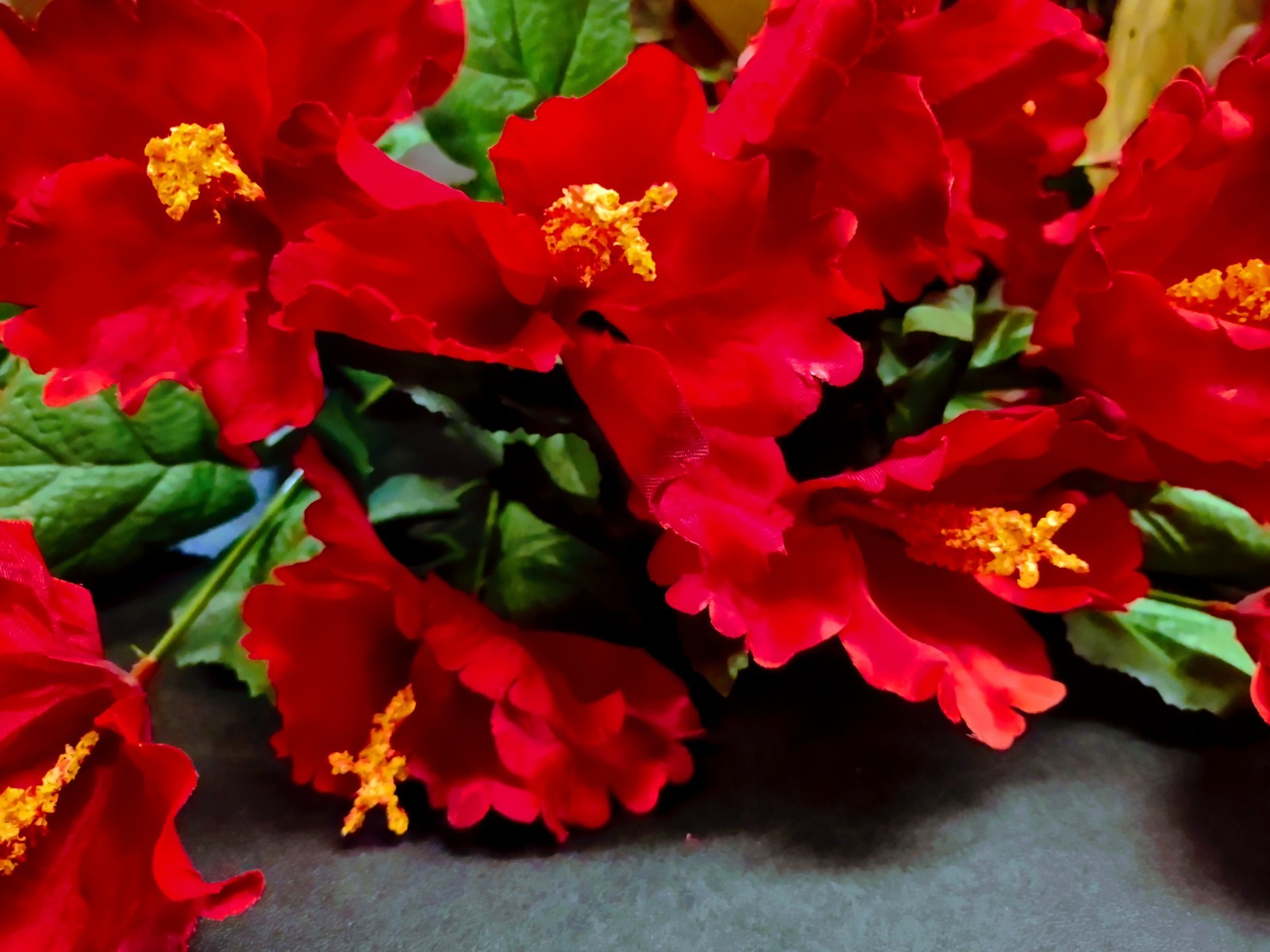18″ Silk Hibiscus Bush, 12 Stems Red Flowers, Yellow Centers, Shiny Satin Finish