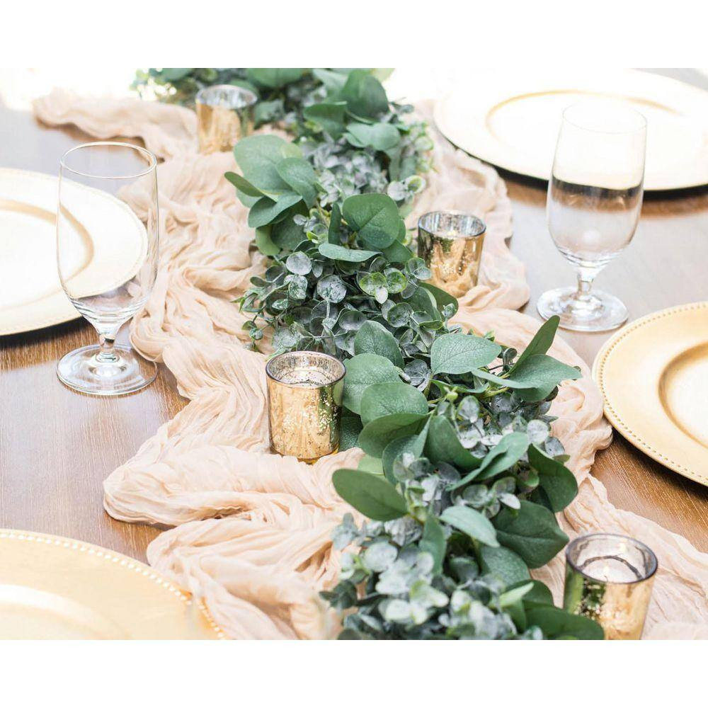 5.9 Ft. Green Artificial Silver Dollar Eucalyptus Garland