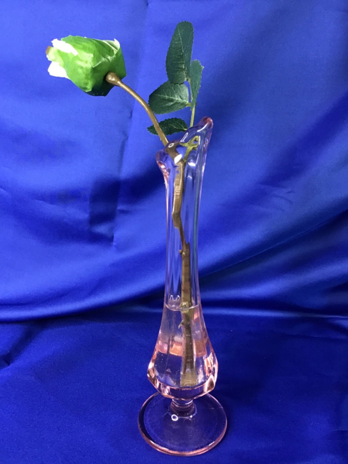 Vintage Pink Vase with White Rose Bud Flower Arrangement in Faux Water