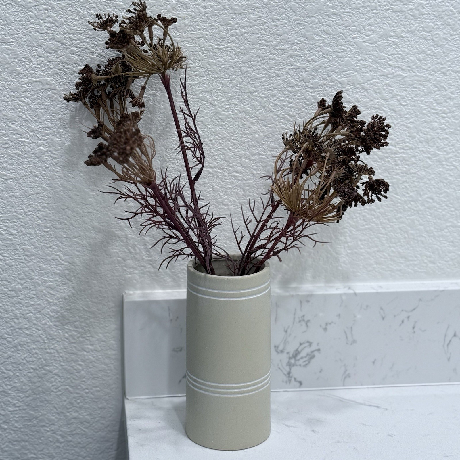 Hearth & Hand with Magnolia Queen Anne’s Lace Ceramic Tabletop Faux Floral Plum
