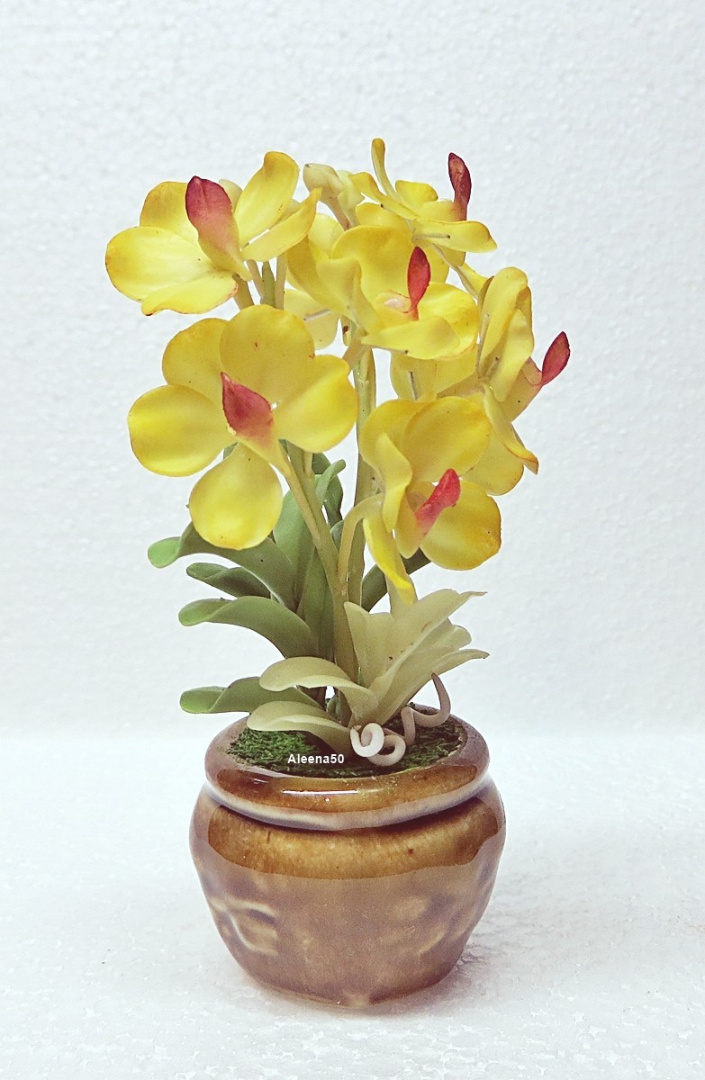 US Stock 4″H Handmade Air-Dry-Clay Artificial Mini Dendrobium Orchid Arranged