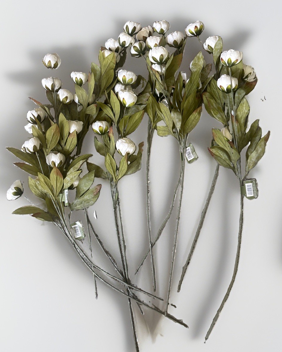 BRAND NEW MICHAELS STORES IVORY PEONY STEMS BY ASHLAND 11 STEMS VIRAL RARE!