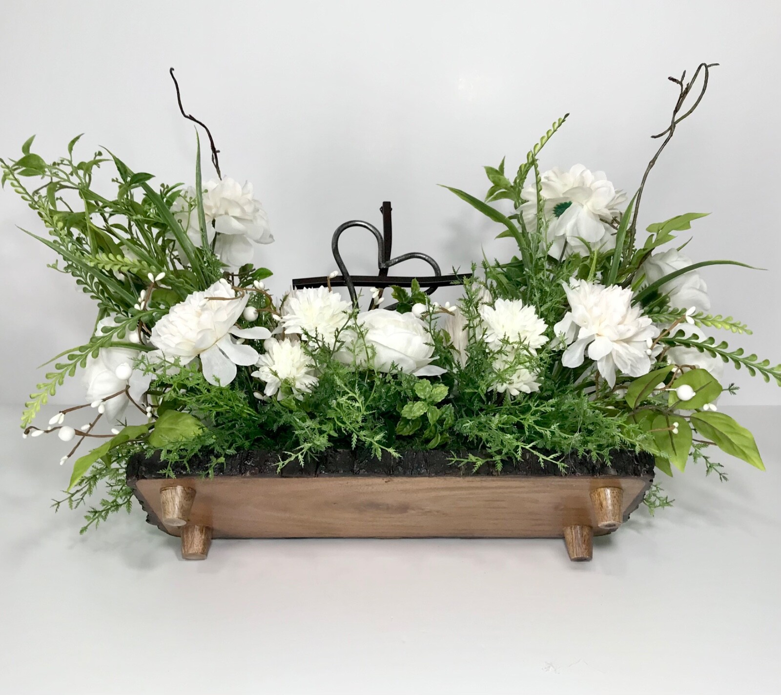 HEART CROSS SYMPATHY LARGE EVERYDAY CHRISTIAN CENTERPIECE FLORAL ARRANGEMENT NEW