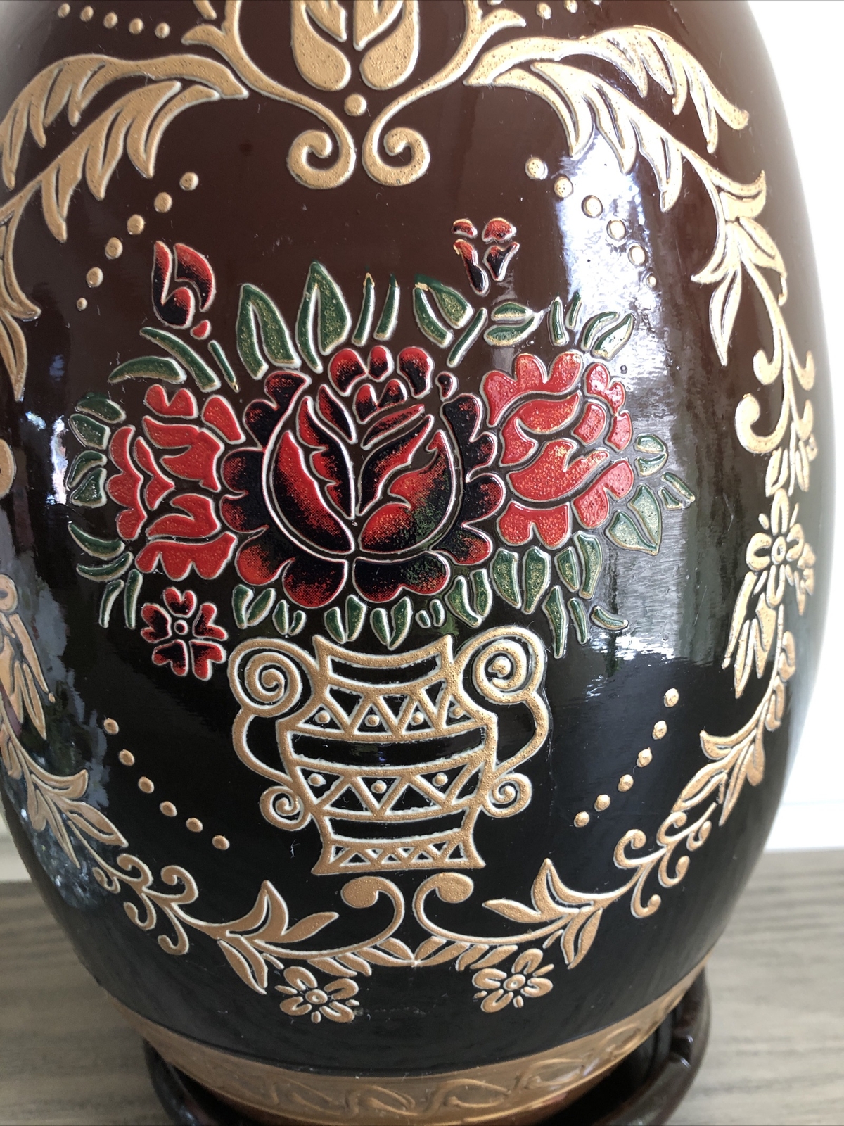Easter Oval Eggs Pair Goldish Roses Pattern Flower Plant Wreath Design 14×8″