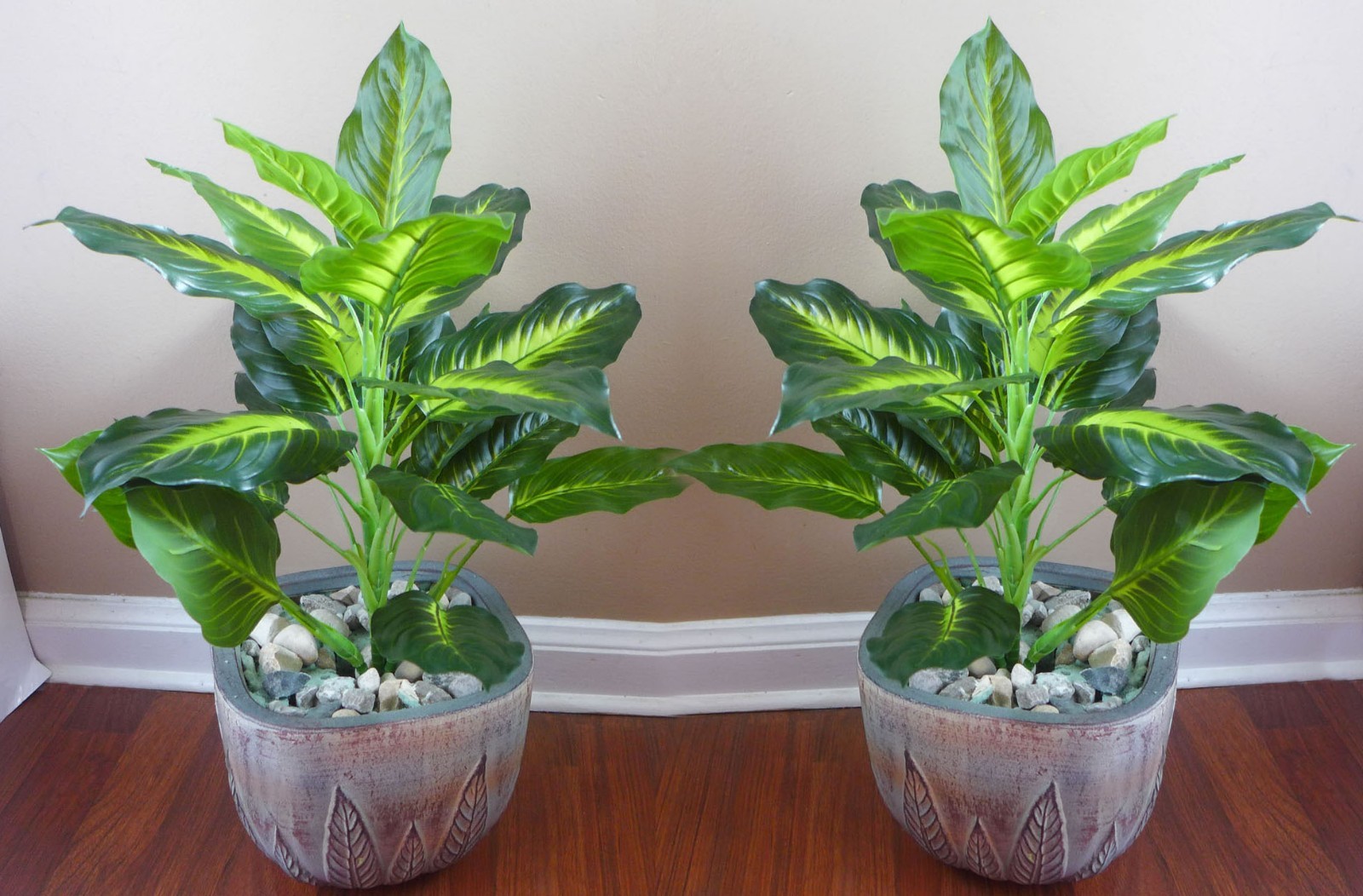 2 x 18″ Tall Palm Bush Artificial Grass Bushes (20 Leaves each)