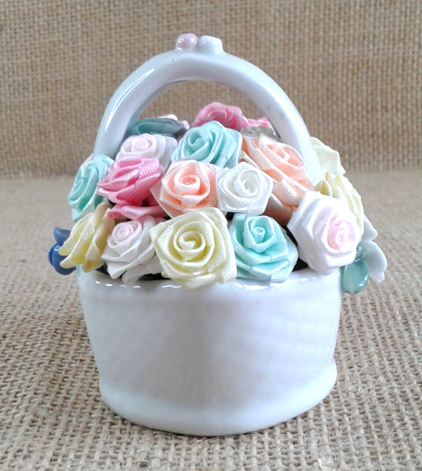 Original Floral Decor Tiny Ribbon Roses Porcelain Basket Chic Country Gift 1447
