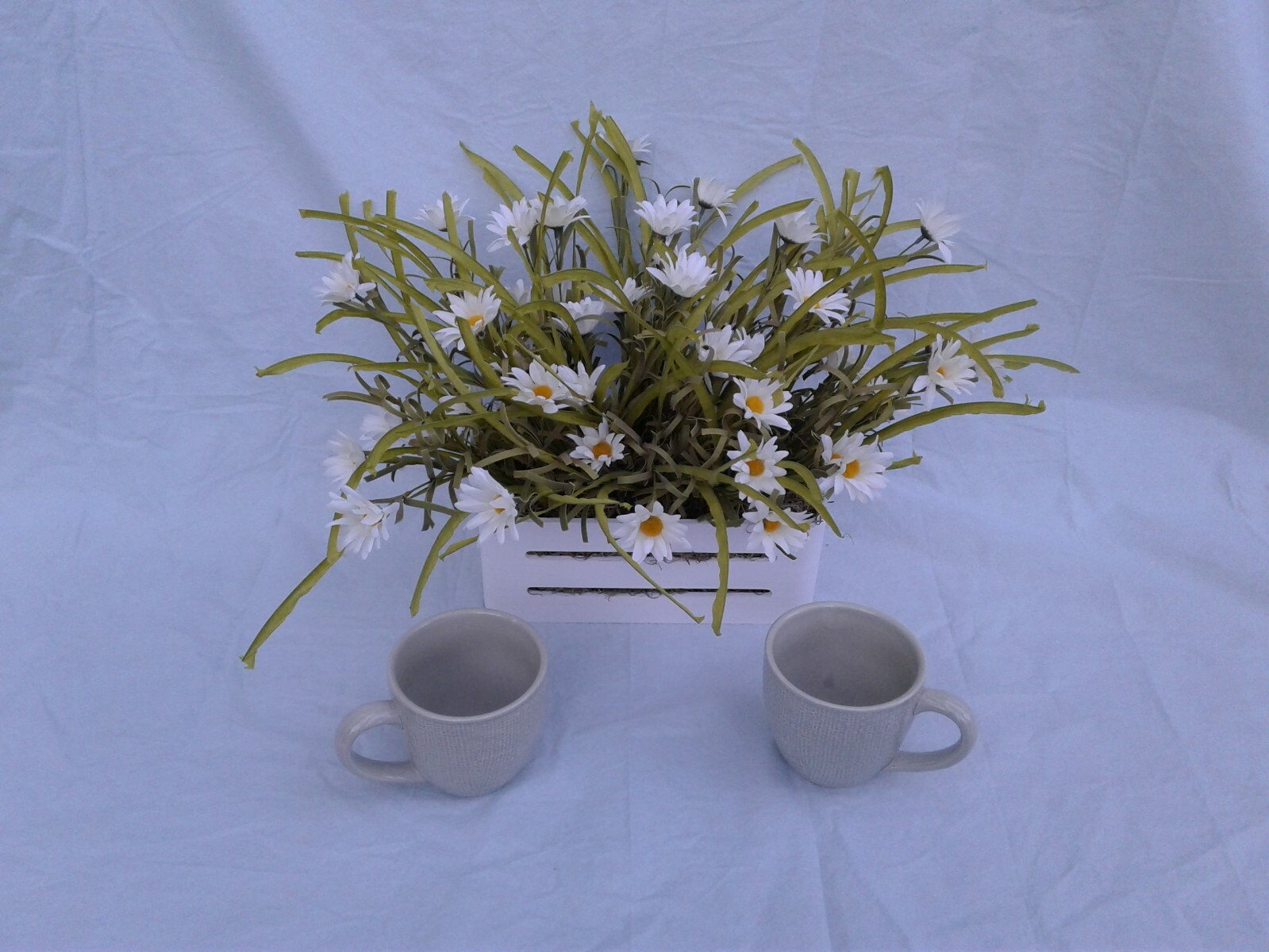 Mother’s Day Flower White Gift Basket Coffee Tea Mugs Friendship Grandmother…