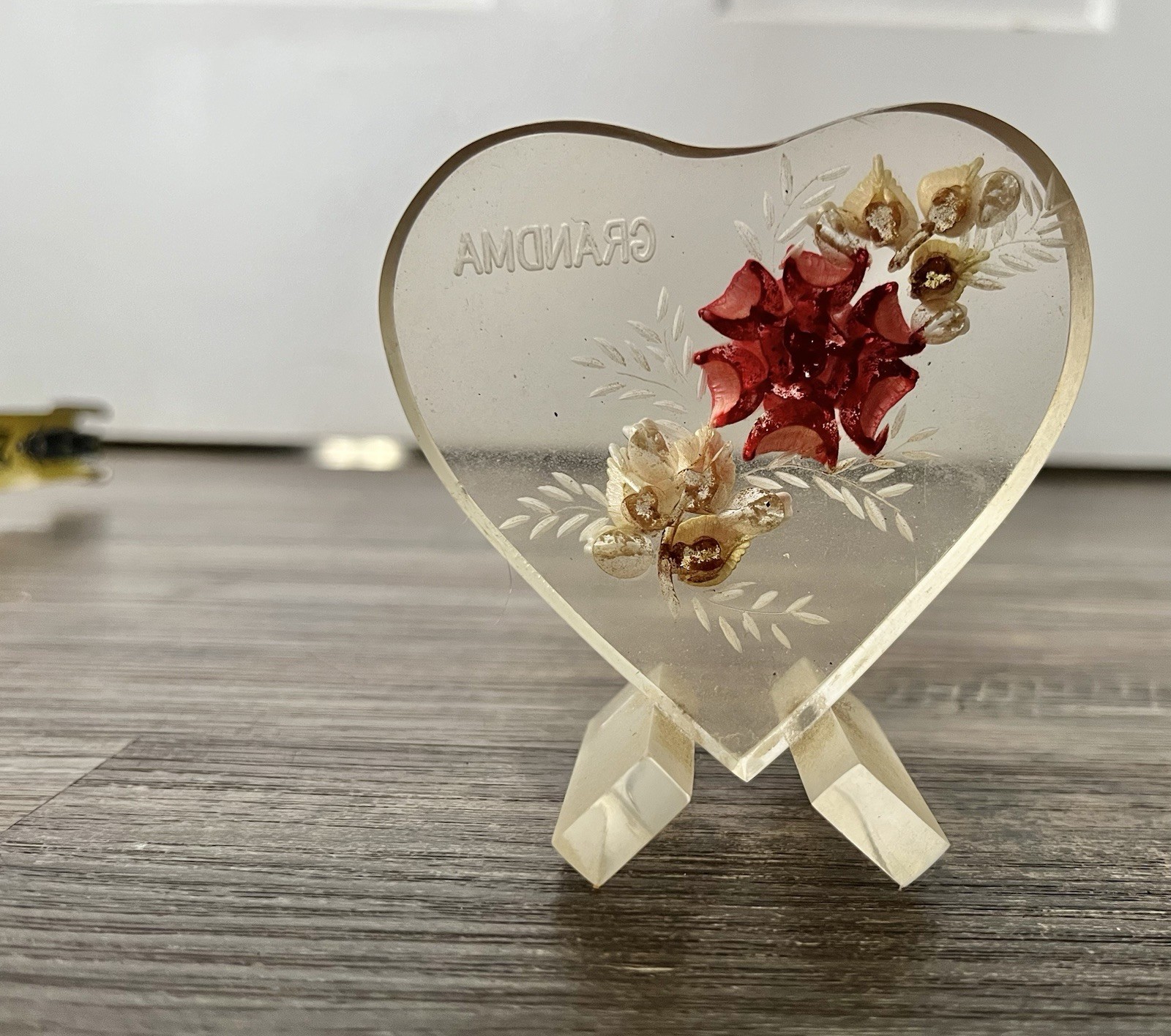 Vntg Grandma Rose Flower Floral Acrylic Heart Decor Trinket Mothers Day Birthday