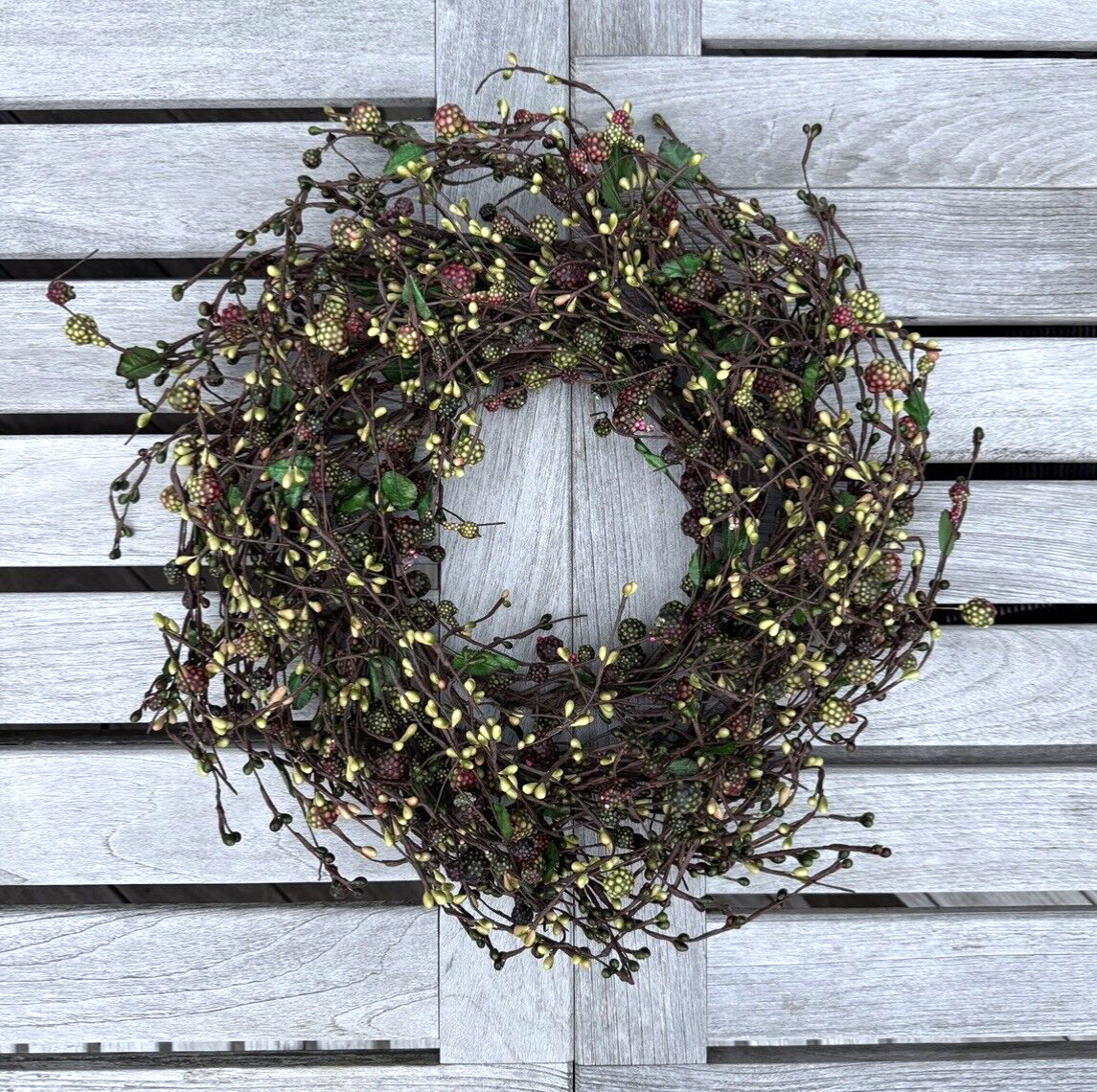 Raspberry Twig Wreath 16-21” Berry Fall Door Decoration Wall Decor – NEW