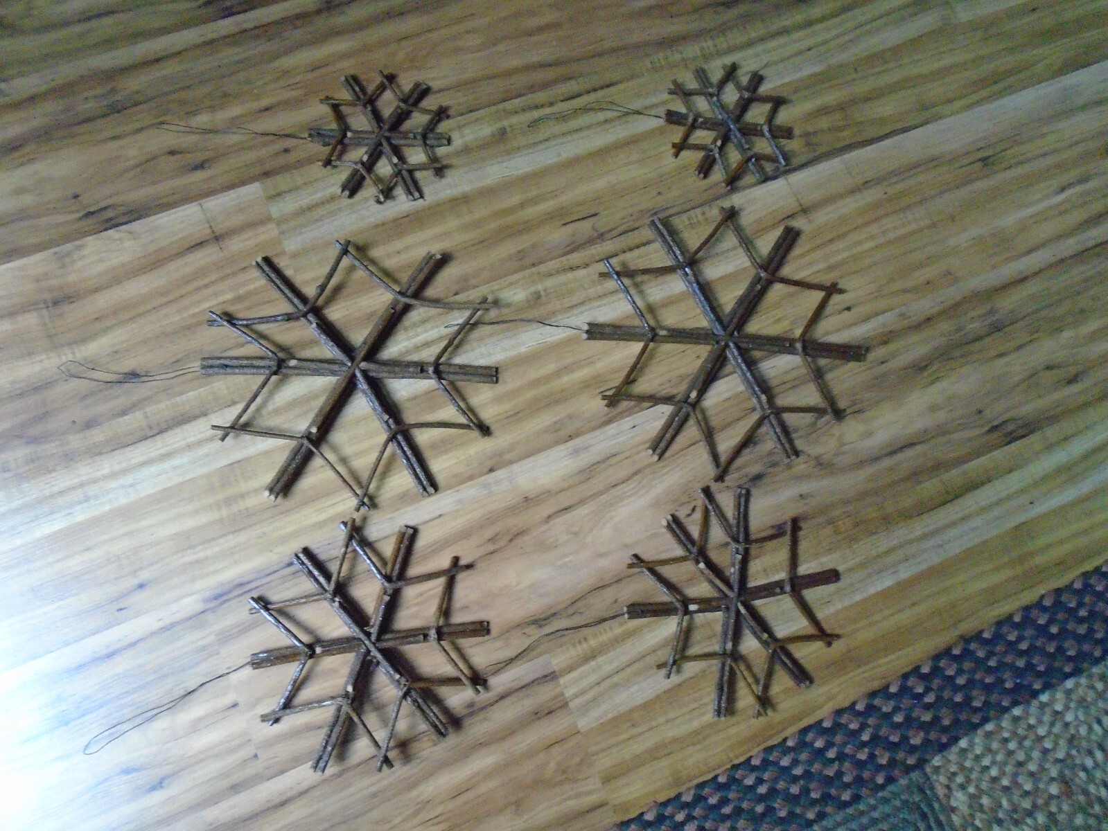 6 Natural Twig 3D Sets Of Snow Flakes Rustic Home Decor 12″ 10″ 7″ Cabin Lodge