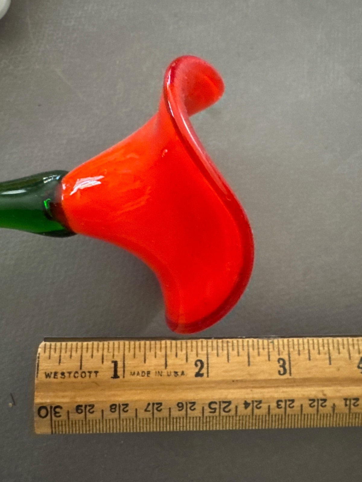 LOT OF 5 HAND BLOWN MULTICOLOR MURANO STYLE LONG STEM ART GLASS FLOWERS VTG