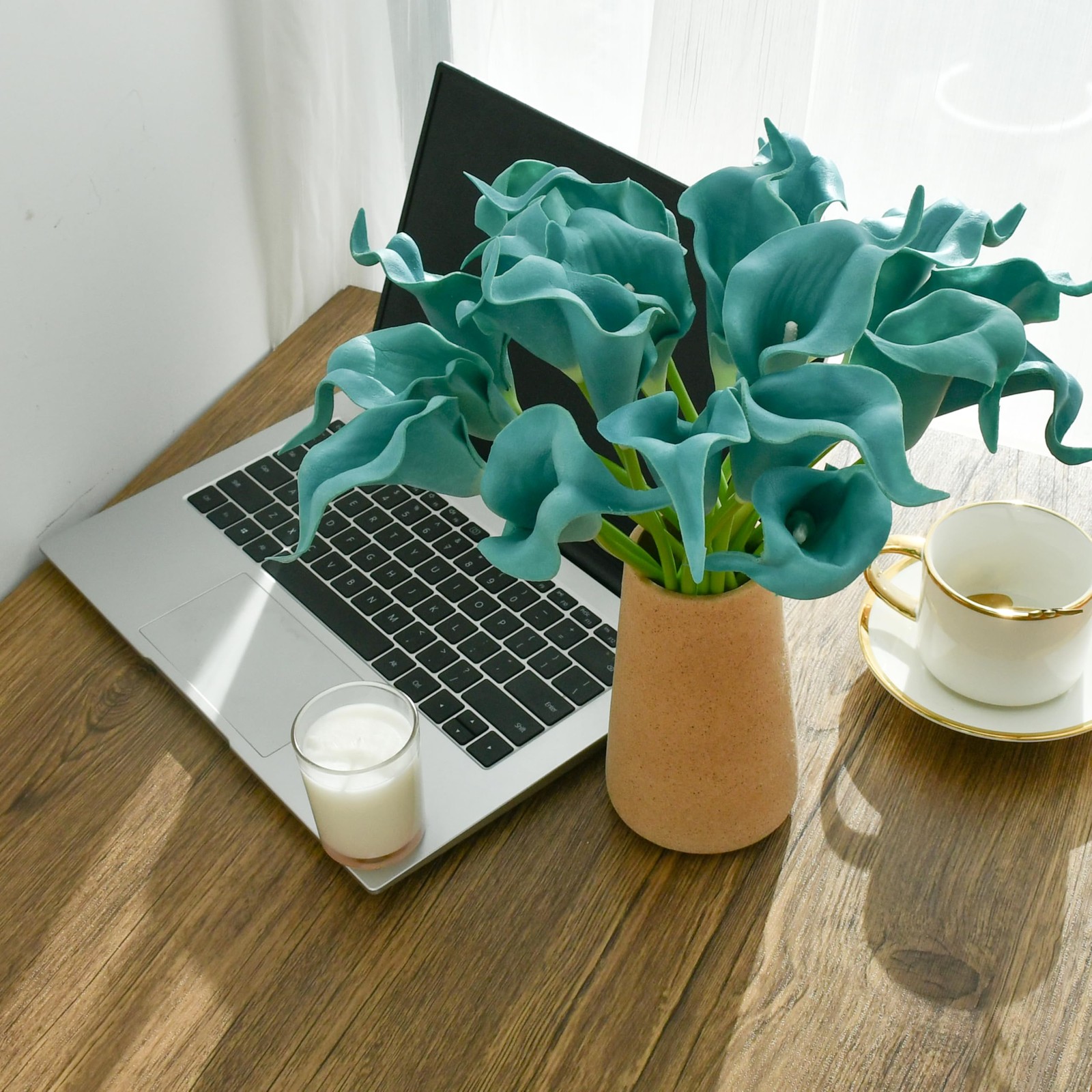 Artificial Teal Calla Lily 20pcs – 13.5″ PU Faux Flowers with Flexible Stems,…