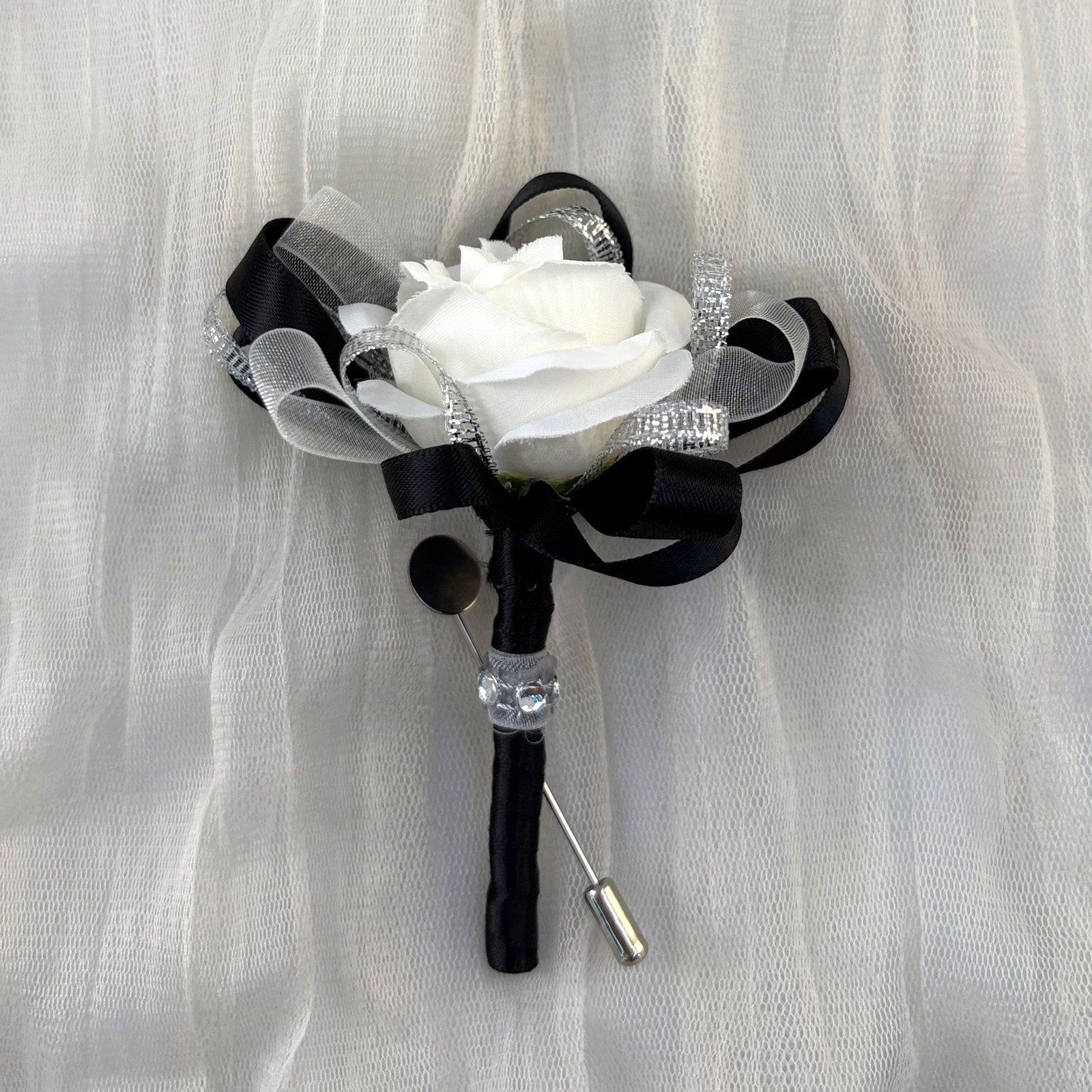 Rose Wedding Corsage Boutonniere Set Floral Suit Accessories Black & White