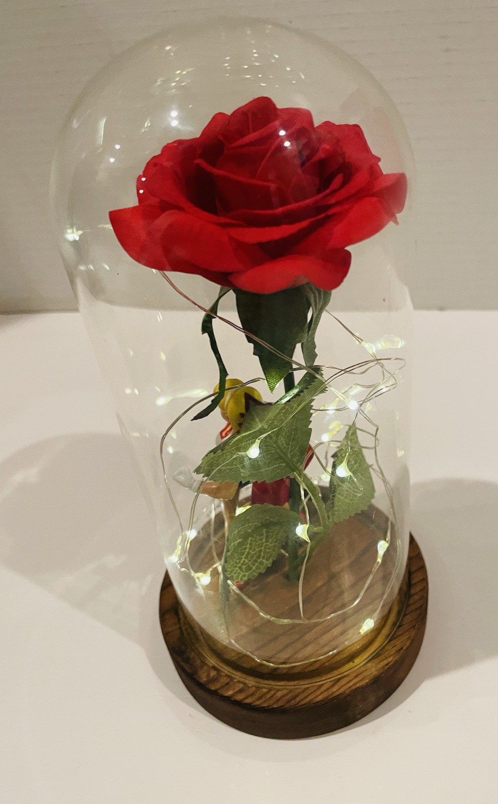 Dream Of Flowers Beauty and The Beast Rose Red Lasts Forever Wood Base lighted