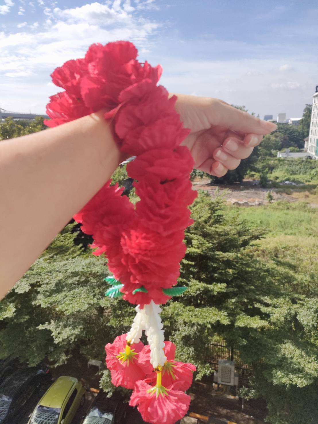 Hang Phuang Malai Artificial Thai Marigold Flower Fabric Mini Round Garland Gift